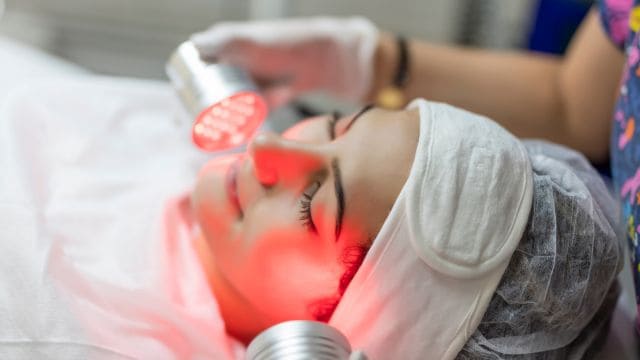 red-light-therapy-for-skin (1)